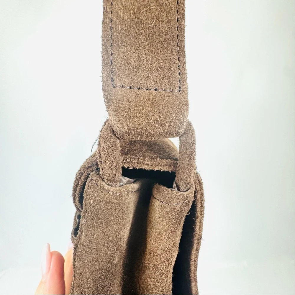 Chocolate brown flap shoulder bag w brass accents - roomy 9x9x4